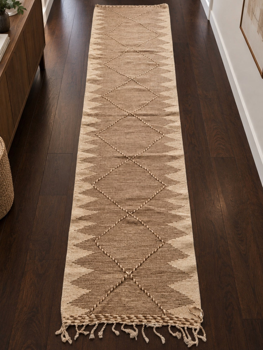 Tapis de couloir Zanafi taupe – Losanges 320×80 cm – 100 % laine – Pièce unique