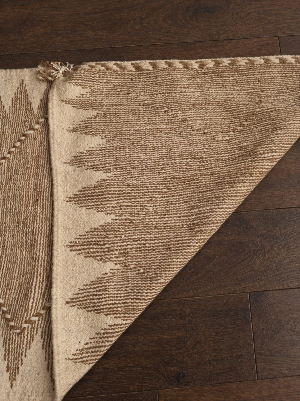 Tapis de couloir Zanafi taupe – Losanges 320×80 cm – 100 % laine – Pièce unique