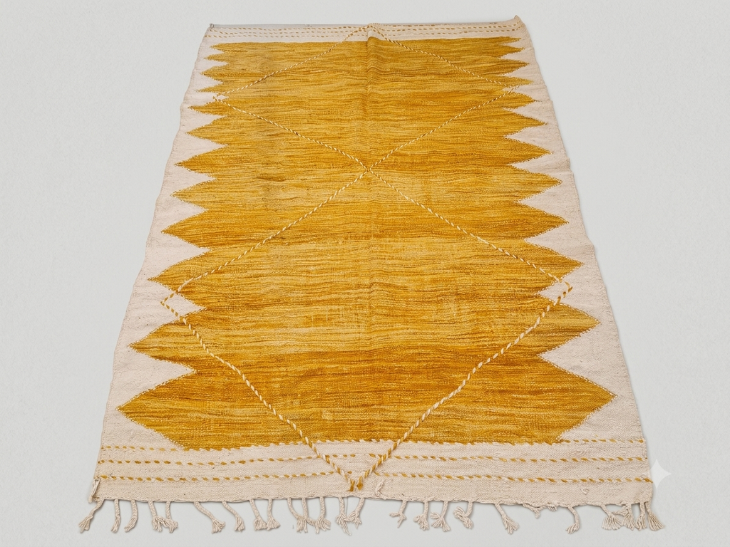 Tapis Zanafi moutarde – Motifs géométriques 200×315 cm – 100 % laine – Pièce unique