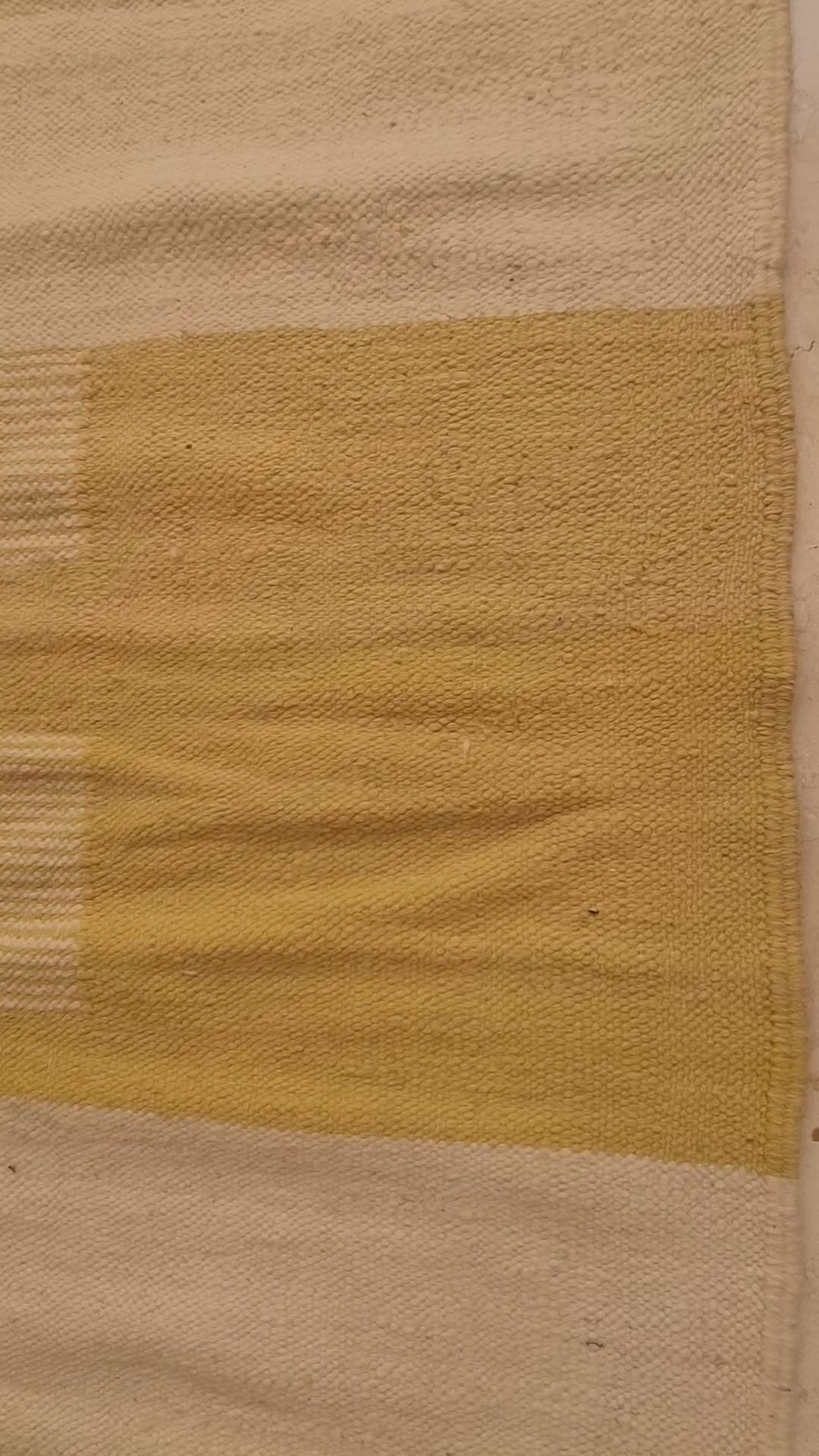 Tapis Kilim graphique - Olive et corail 255x158 cm