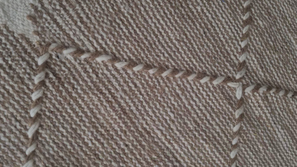 Tapis de couloir Zanafi taupe – Losanges 320×80 cm – 100 % laine – Pièce unique